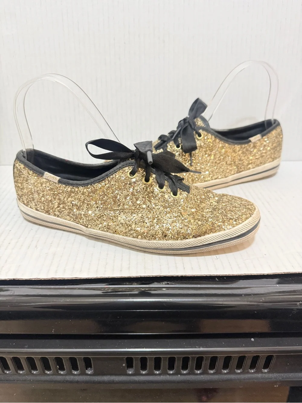 Keds x Kate Spade New York Champion Gold Glitter Sneakers Satin ties Sz 6 1/2